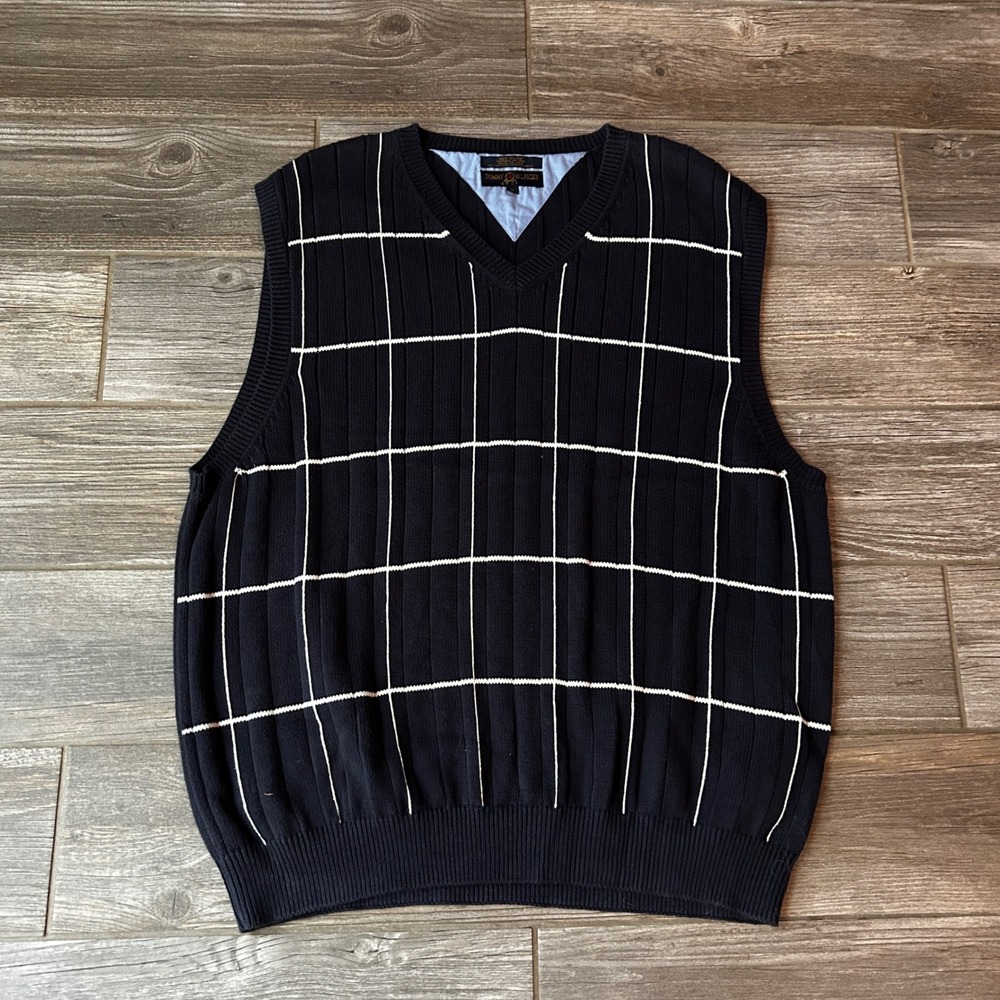 Tommy Hilfiger Navy Blue & White Windowpane Knit Vest